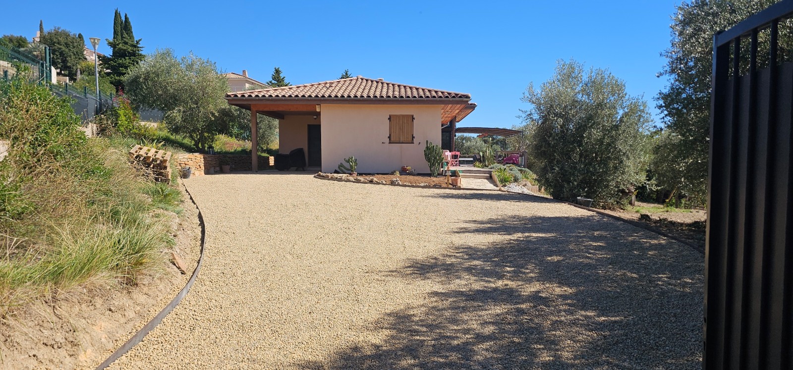 Créations d'un parking drainant sur la commune d Ollioules