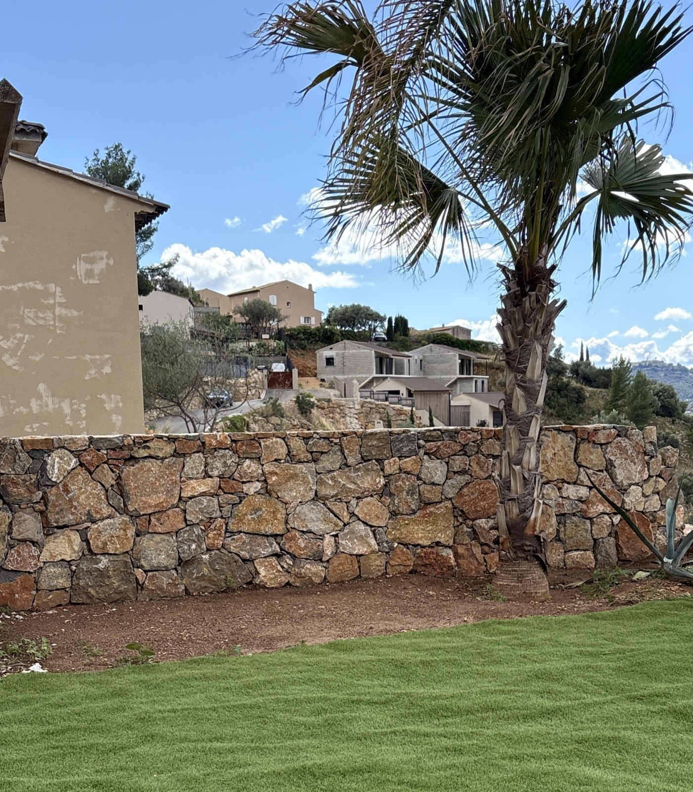 Vente de pierre d' Ollioules