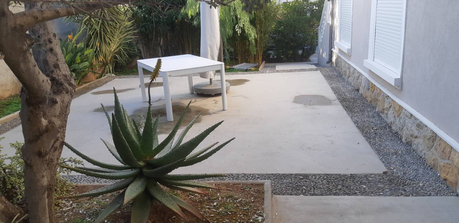 Création d' une Calade en galets sur Toulon dans le Var