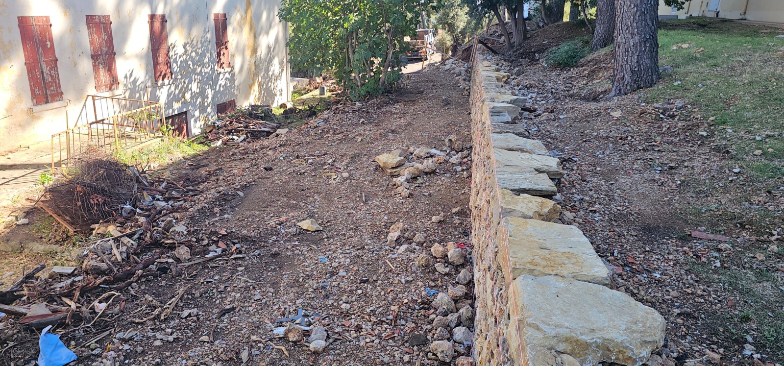 Vente de belles pierre, pour couronnement. 