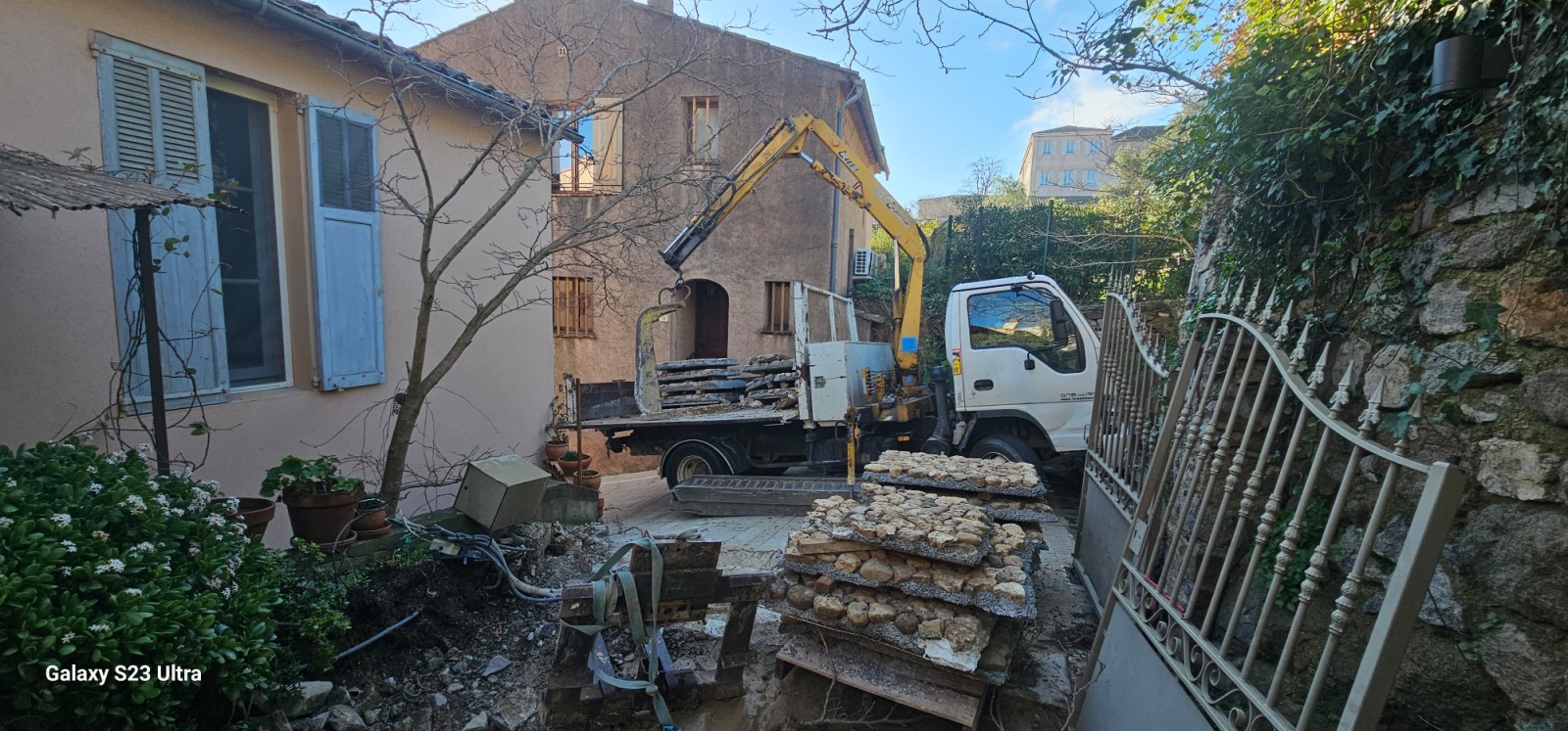 travaux pour la Création d'une calade à Ramatuelle 