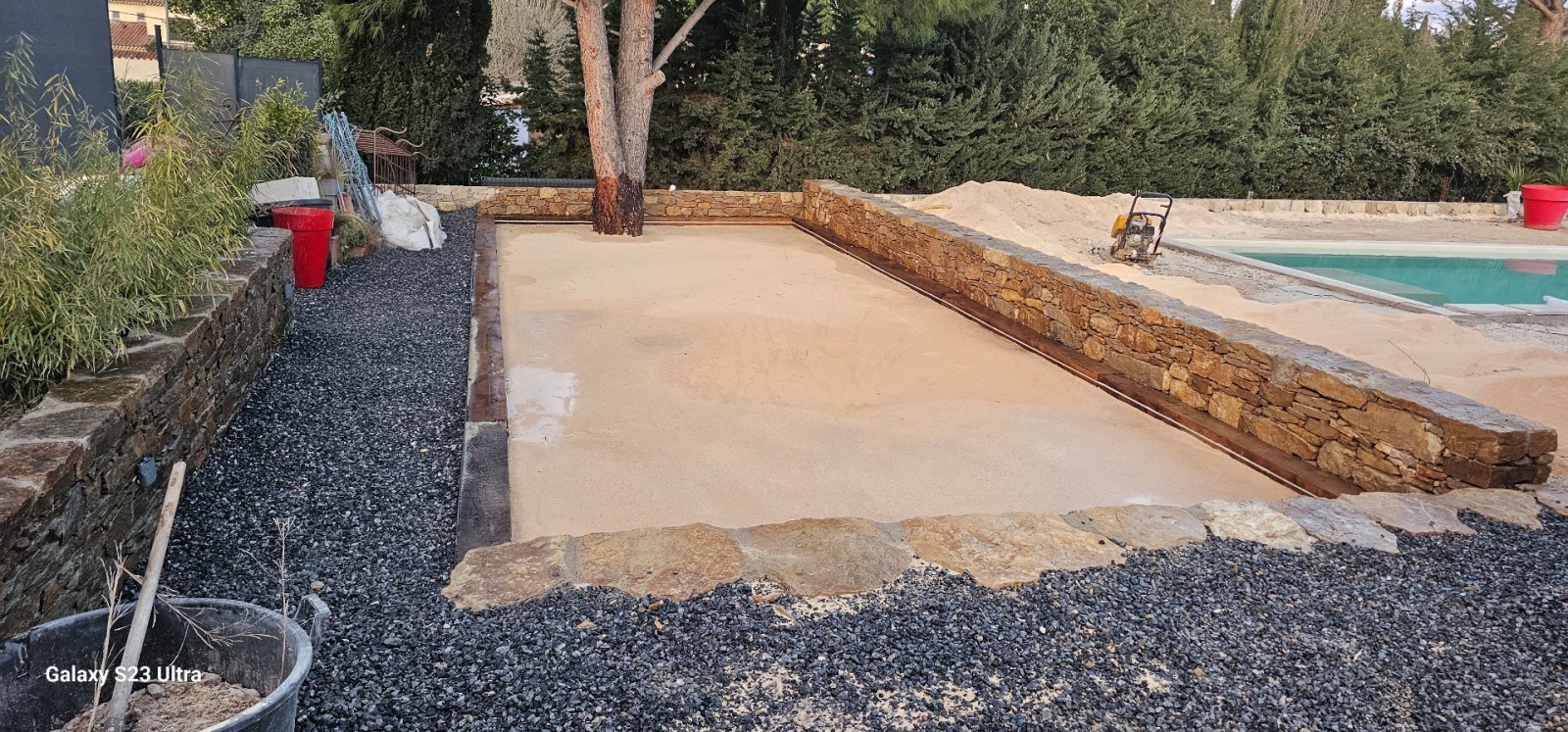 création d un terrain de boules dans le var