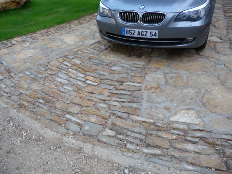 Callade pour parking voiture à la cadière d'Azur