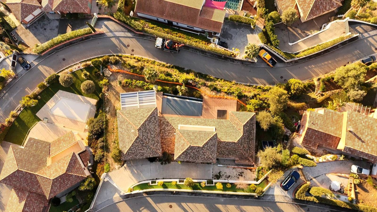 Création d'un muret en pierres sèches sur La Londe Les Maures