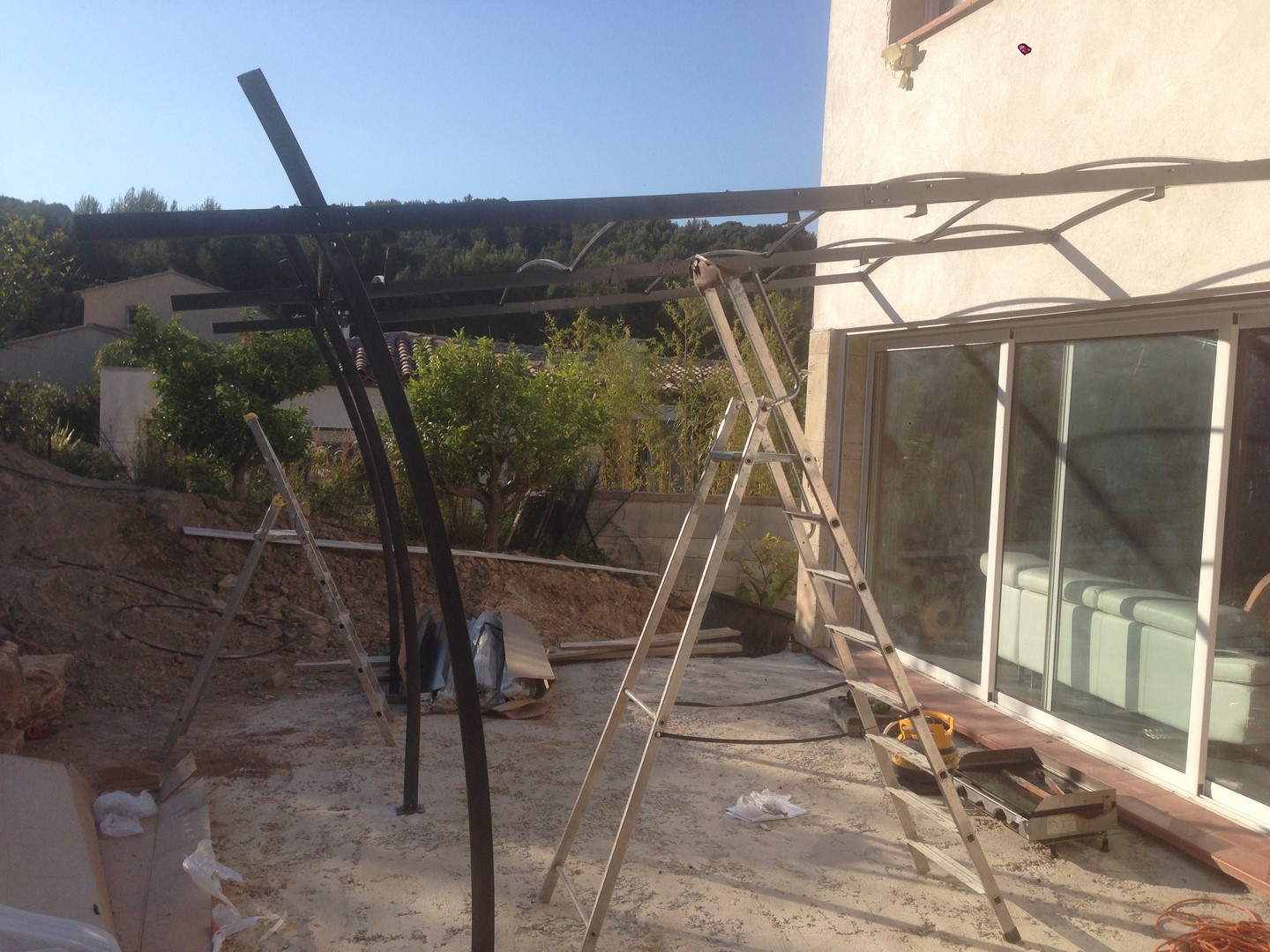 pergolas bioclimatique  adosser à une maison sur Bandol