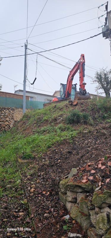 terrassement paysager pour la création murets en pierres sèches à Ollioules