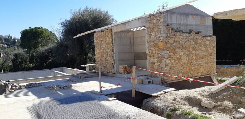 pose de pierres de parement à toulon prés d'ollioules dans le var