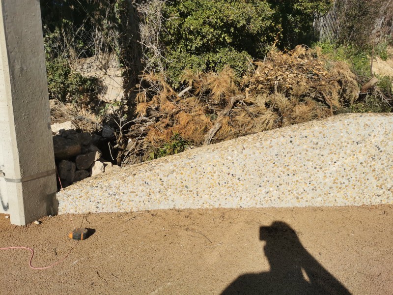 reconstruction d un mur en pierres sèches à Ollioules