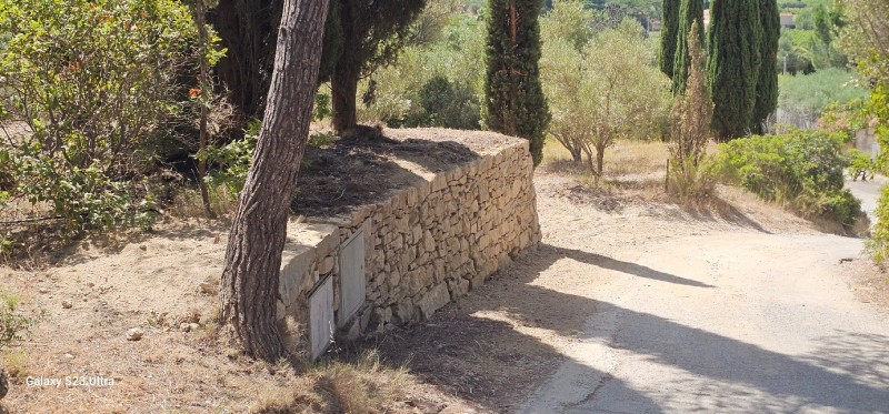 Création murets en pierres sèches sur La Cadiere d'azur
