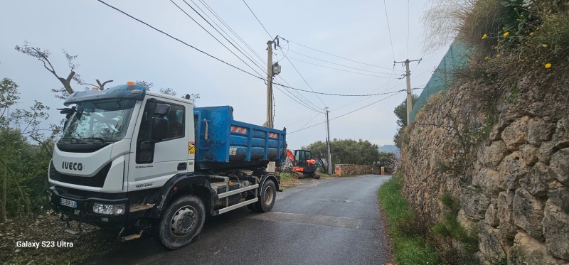 terrassement paysager pour la création murets en pierres sèches à Ollioules