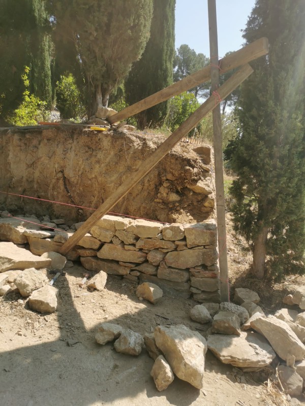 Création murets en pierres sèches sur La Cadiere d'azur
