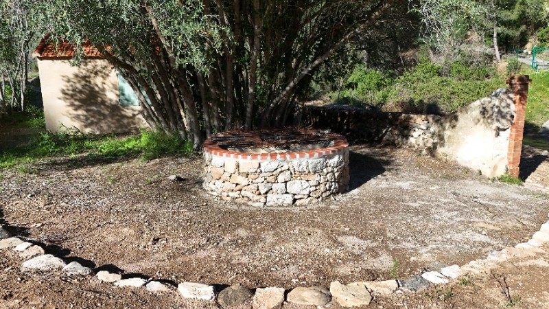 Restauration Bâtis anciens à Ollioules pour Le Verger des Gorges avec une Noria